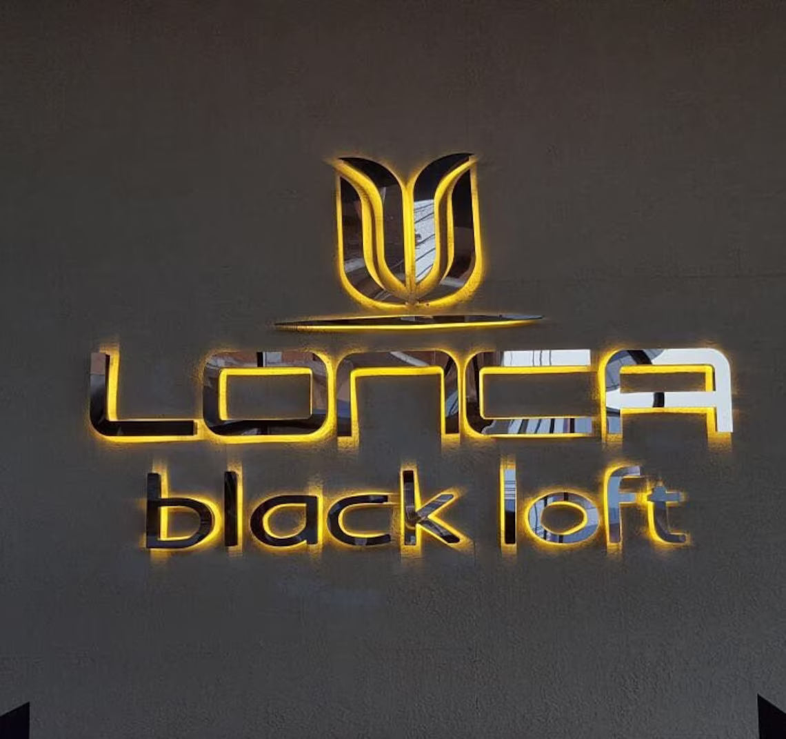 Custom 3D Illuminated Wall Sign – Personalized Company Signage