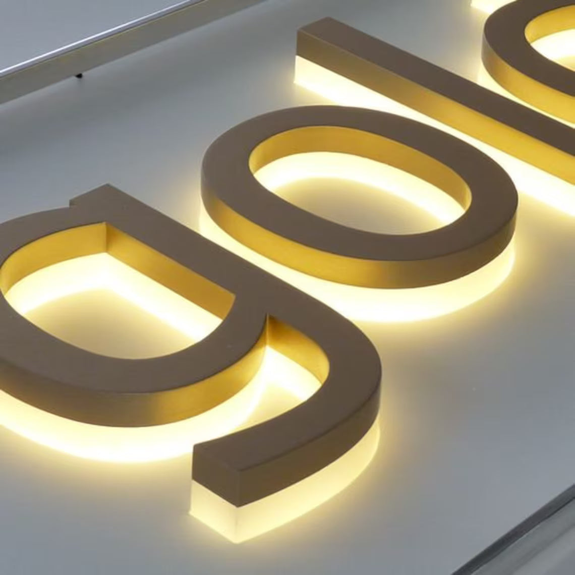 Custom 3D Illuminated Wall Sign – Personalized Company Signage