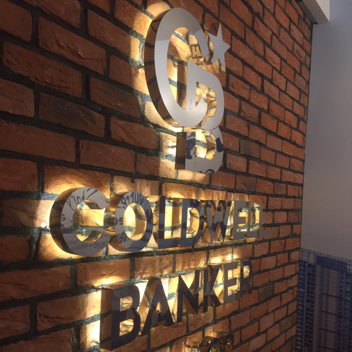 Custom Backlit Sign-Indoor 3D Metal Illuminated Letters